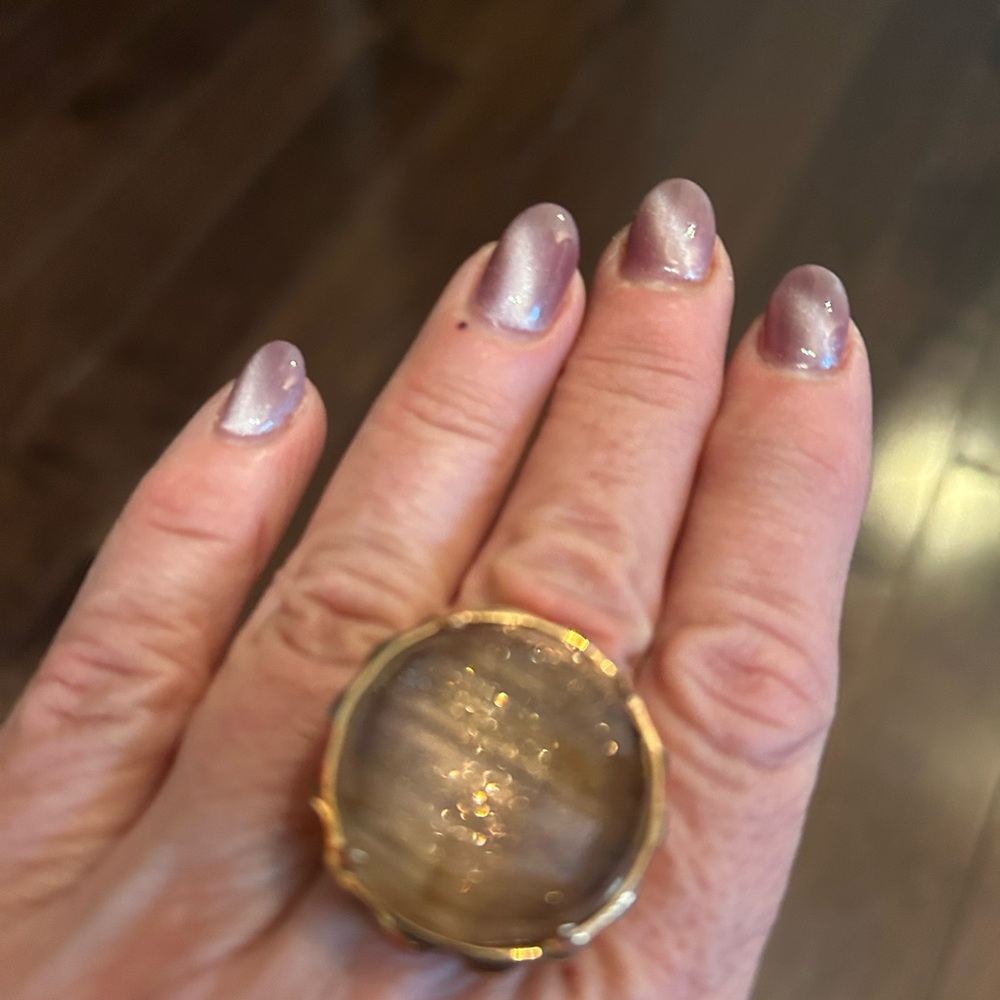 Elegant Gold-Tone Statement Ring
